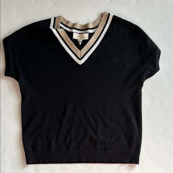 Nordstrom Black V-Neck Sweater with Cream and Tan Trim size S - Picture 1 of 3